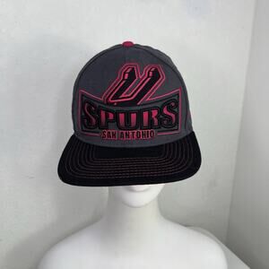 New Era Spurs San Antonio Basketball Team Baseball Cap original fit, size One